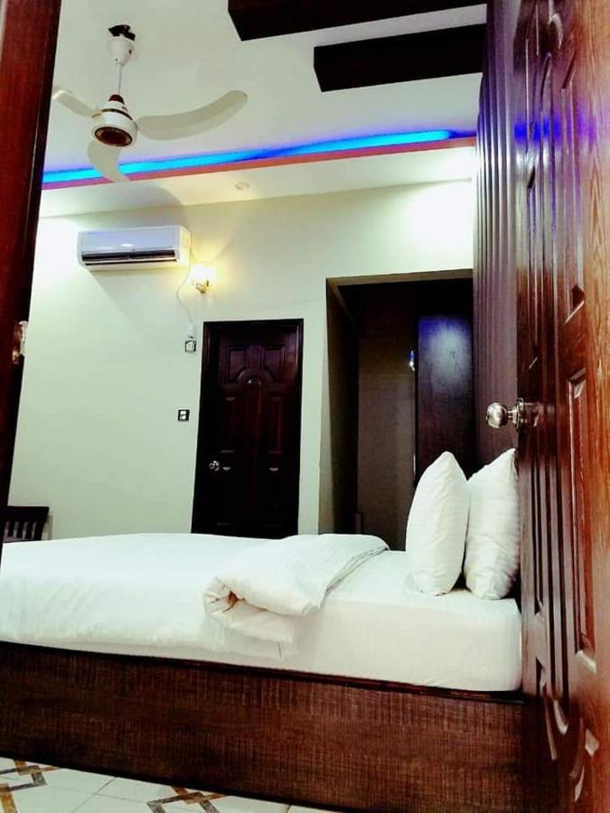 קראצ'י Diplomat Inn מראה חיצוני תמונה